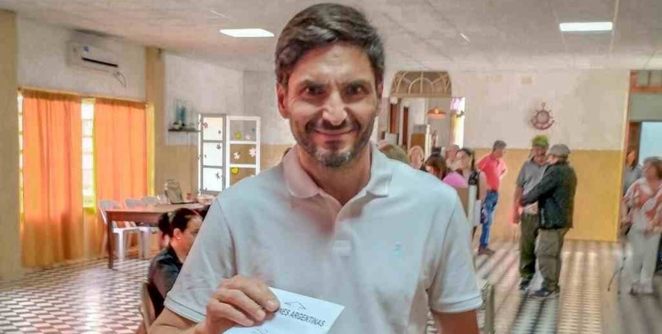 Votó Maximiliano Pullaro: "Indudablemente Argentina necesita orden"