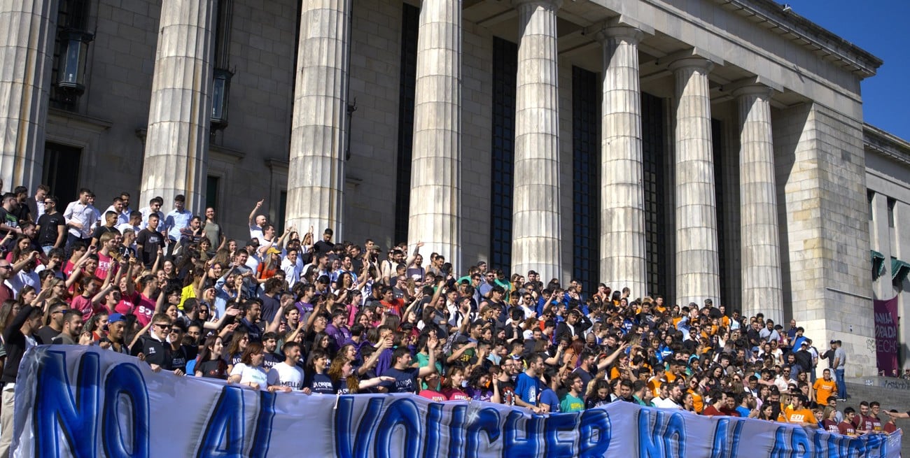 Universitarios se plantaron ante las propuestas educativas de Javier Milei