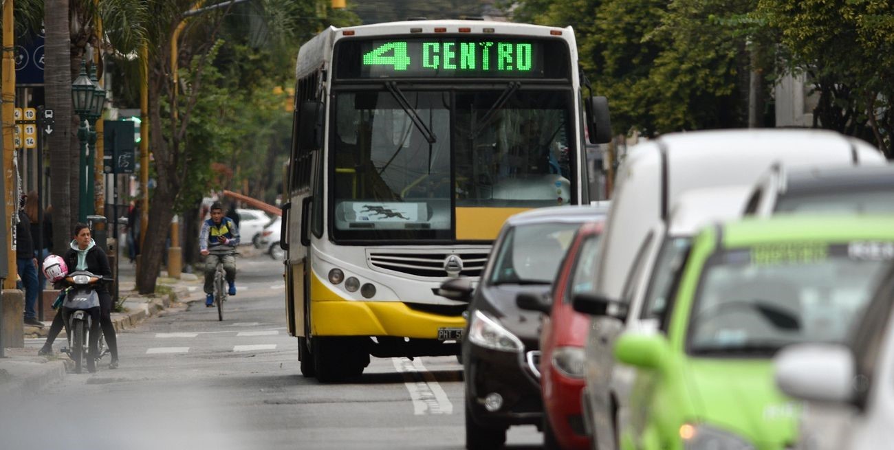 Las Líneas 14 y 4 no prestan servicio en la ciudad de Santa Fe por una medida gremial