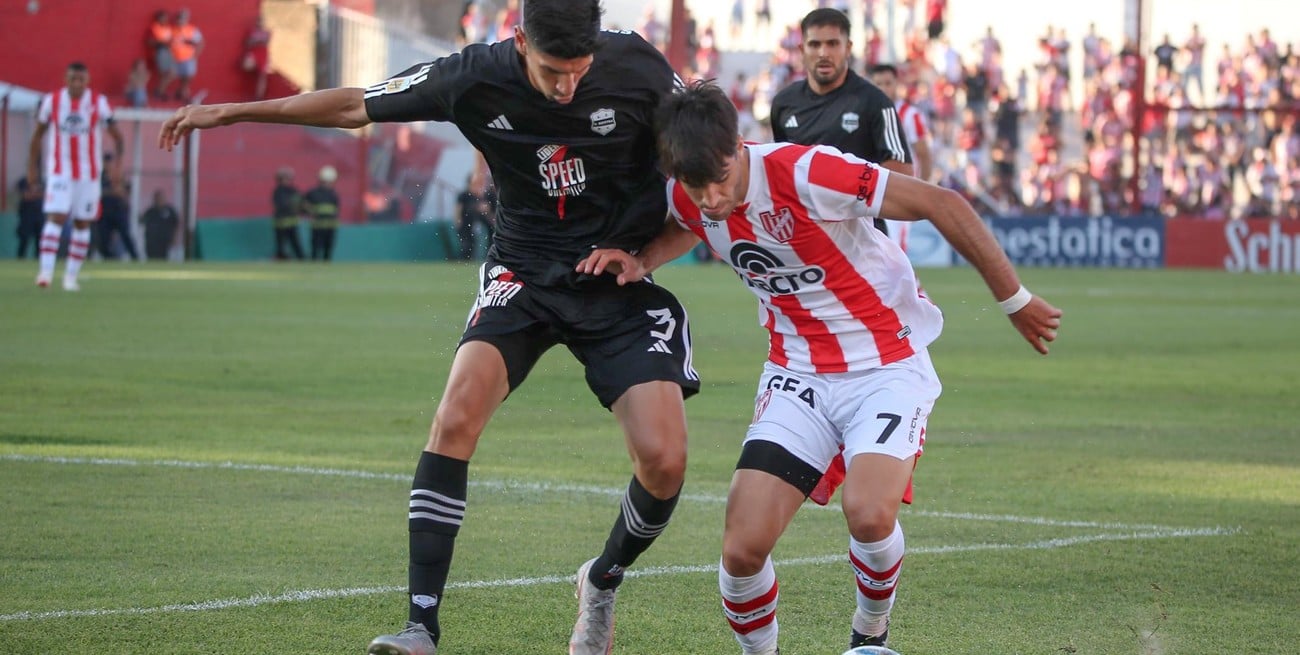 Riestra debutó en Primera con un empate ante Instituto en Córdoba