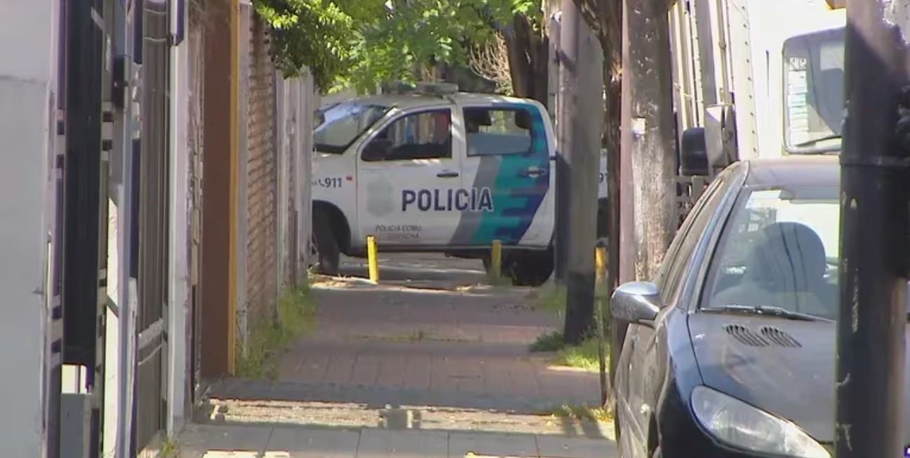 Encontraron muerto a un odontólogo luego de estar atrincherado durante horas en su casa