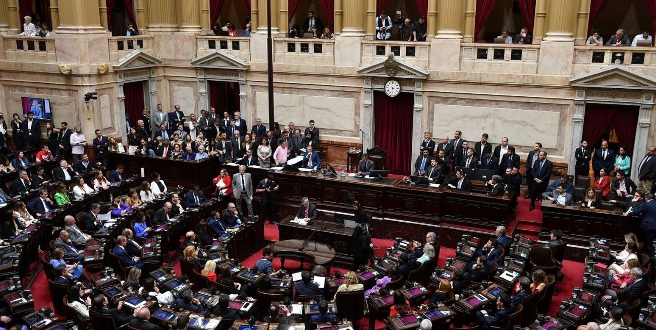 Ley Ómnibus: el oficialismo trabaja para sesionar el 24 o 25 de abril en Diputados