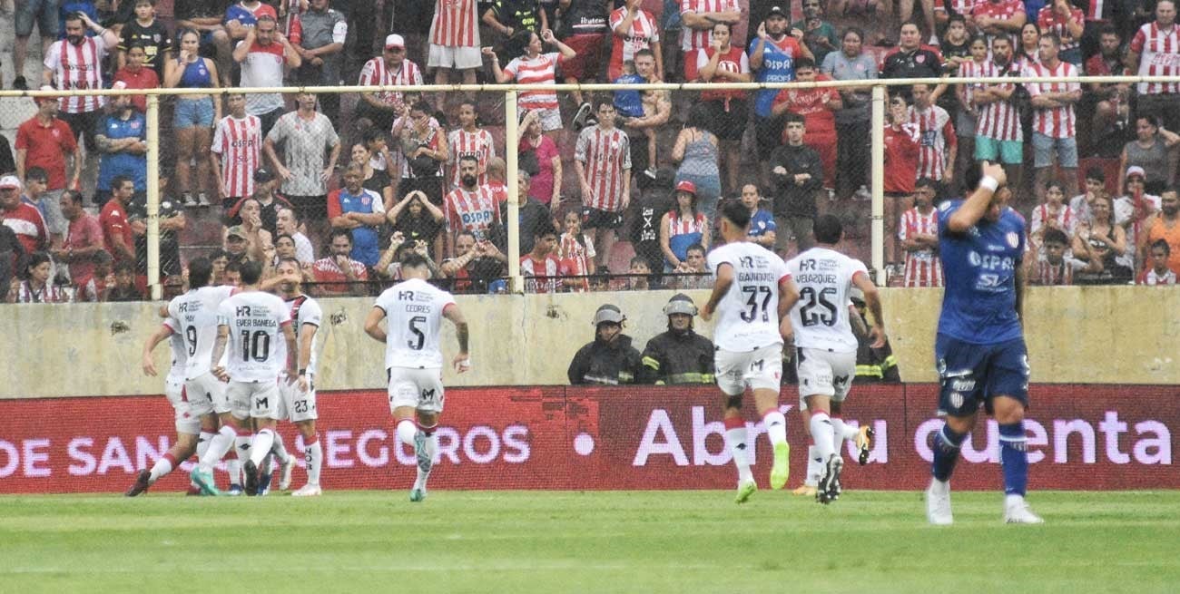 Así quedaron las tablas de posiciones tras la derrota de Unión en manos de Newell's