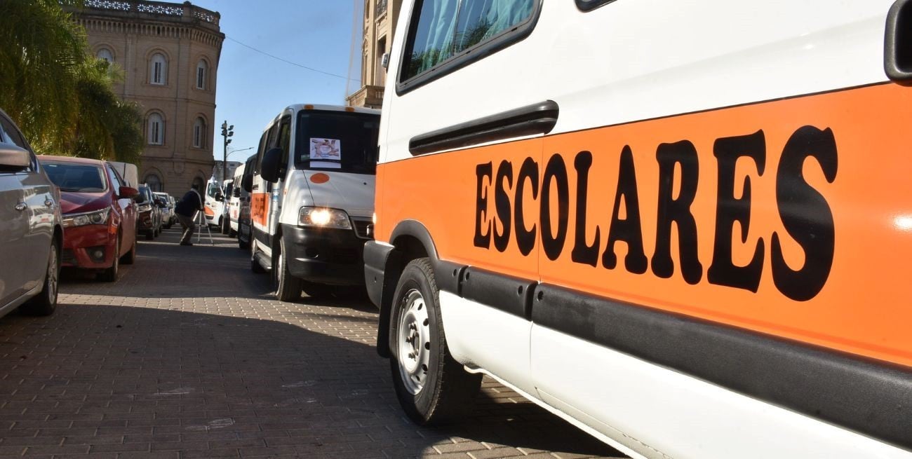 ¿Cuánto costará mandar a los chicos a la escuela en un transporte escolar?
