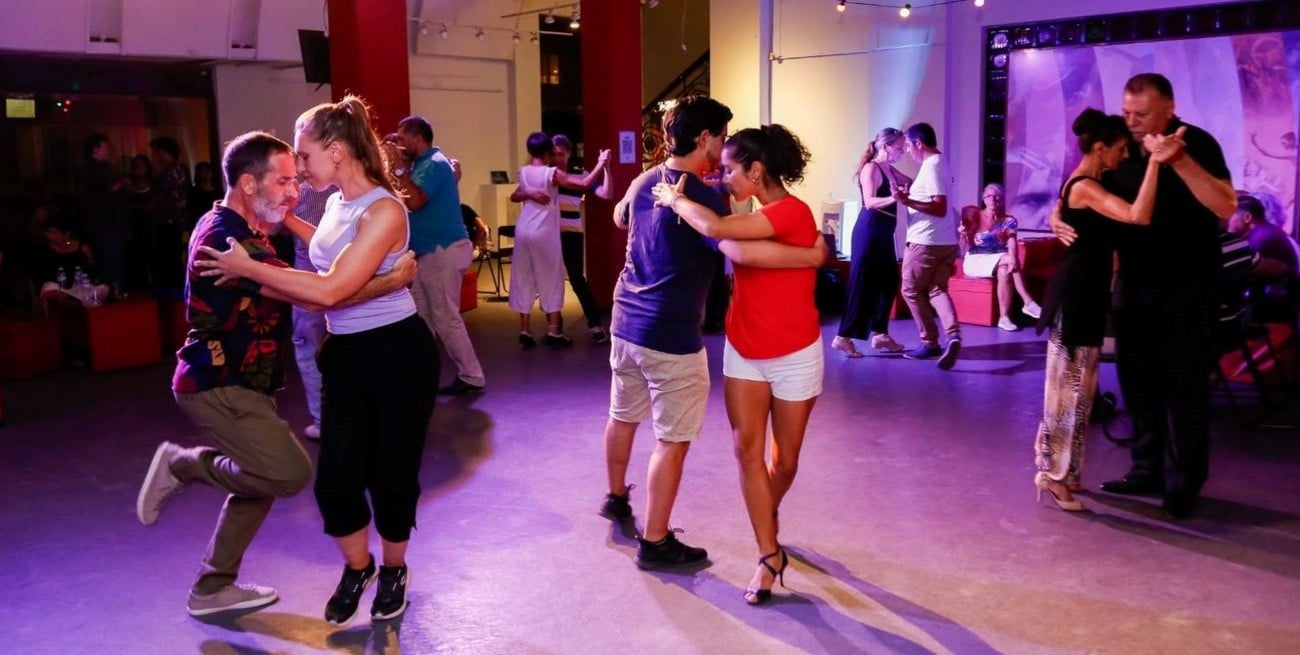 El Centro Cultural Provincial de arrancó su temporada con bailes de carnaval