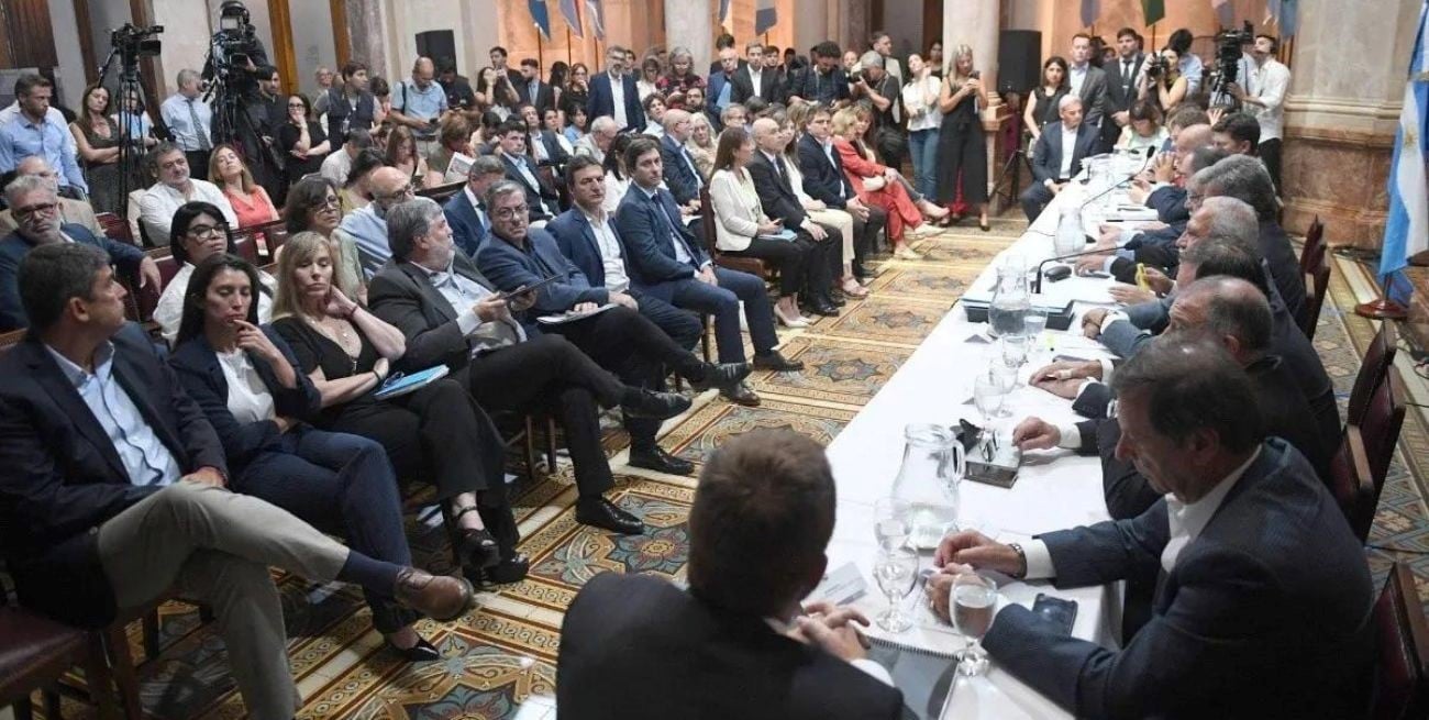 La Comisión Bicameral que tratará el DNU de Milei se reunió este jueves para definir su agenda