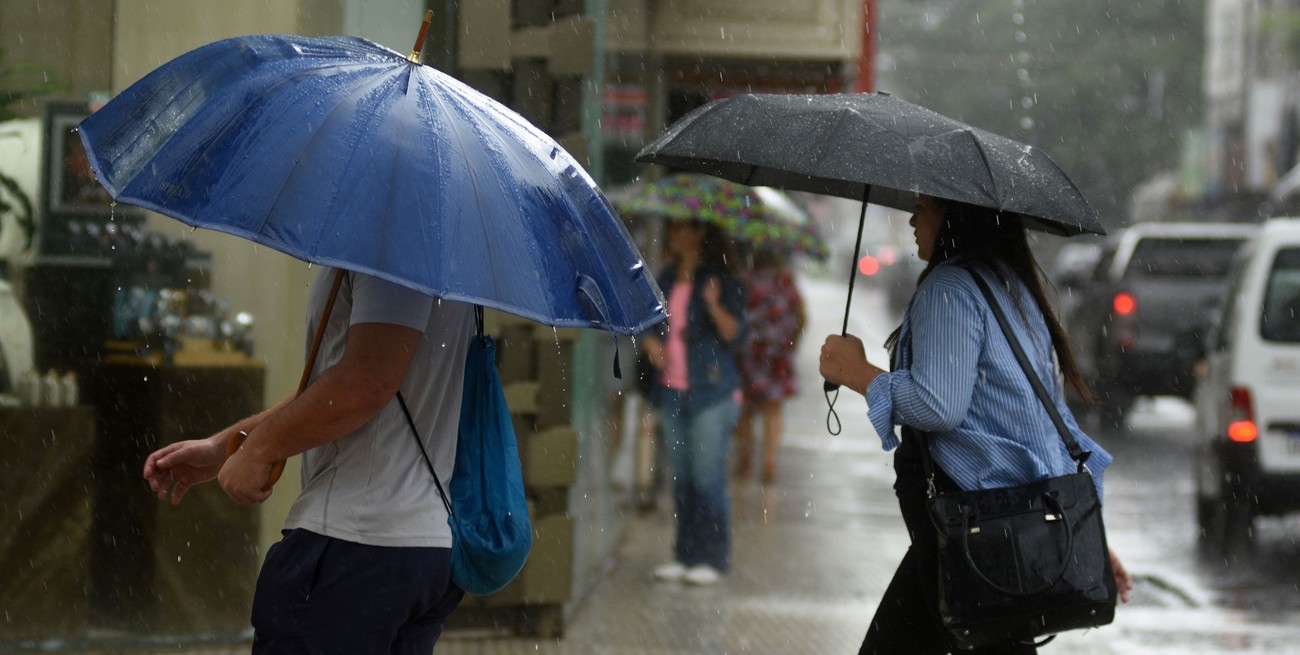 Alerta por tormentas para la provincia de Santa Fe: amarilla en el centro y naranja en el sur