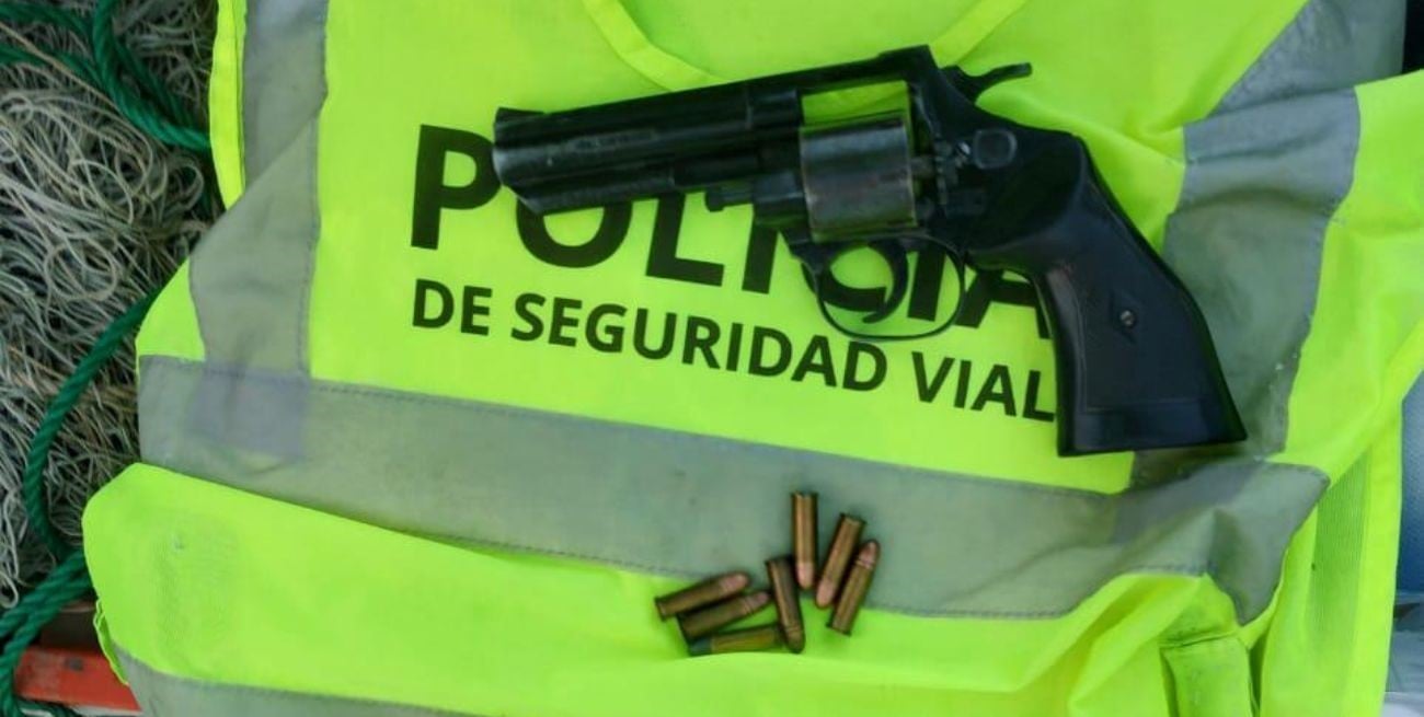 Secuestraron cuatro armas de fuego, una réplica y municiones en distintos procedimientos