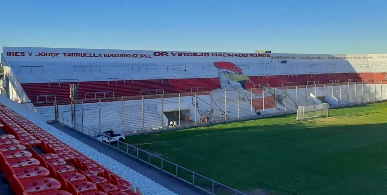 Era hincha y dirigente de Colón; se convirtió en el mejor presidente de la historia de Morón