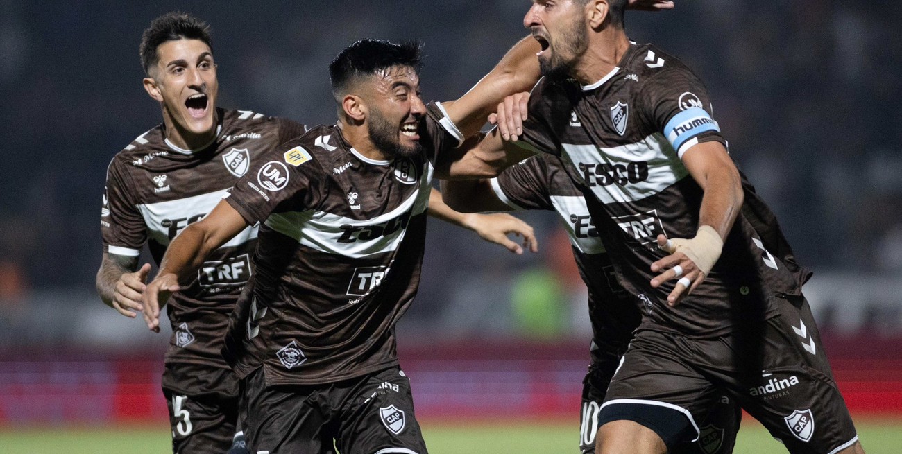 Platense venció a Tigre en el clásico y cortó su racha negativa