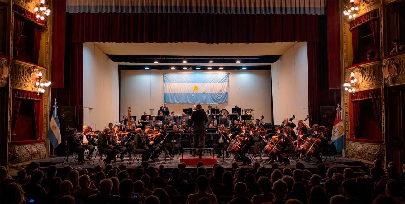 Mirá en vivo la Velada de Gala de la Sinfónica santafesina por la Revolución de Mayo