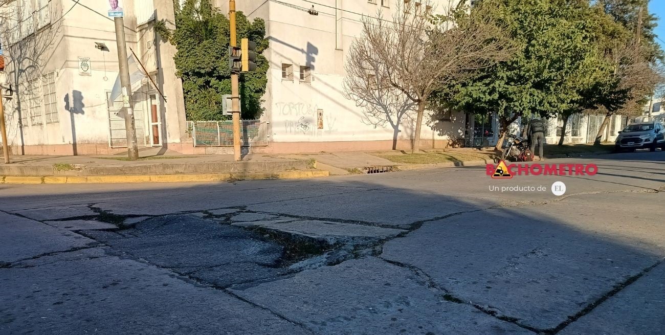 Cómo reclamar la rotura del vehículo por un bache de Santa Fe