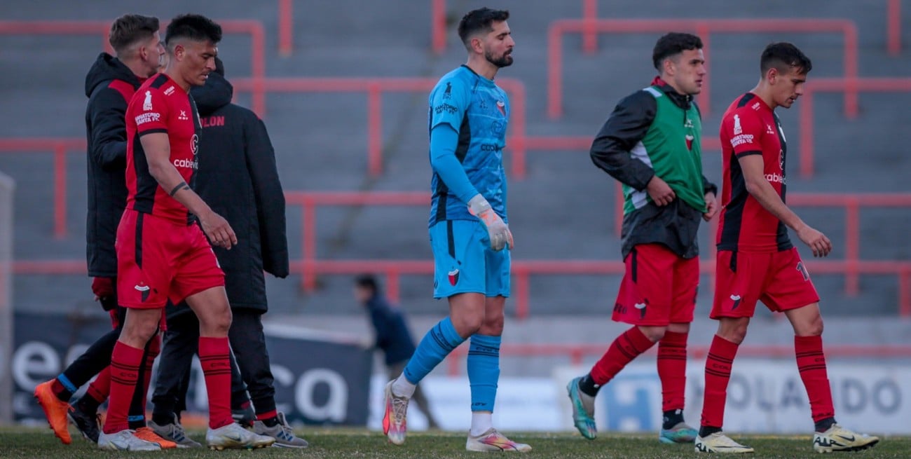 Colón nunca entendió que era una final: otra vez perdió 