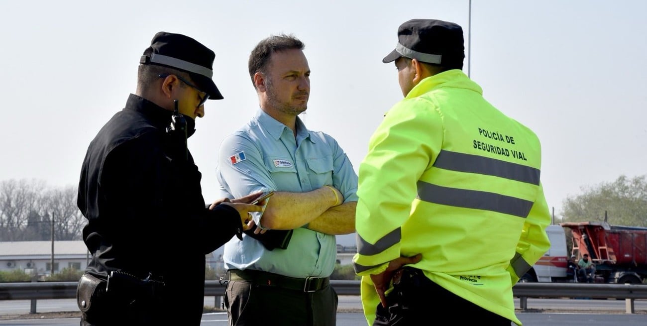 Enrico confirmó la licitación del tercer carril de la autopista entre Rosario y San Lorenzo