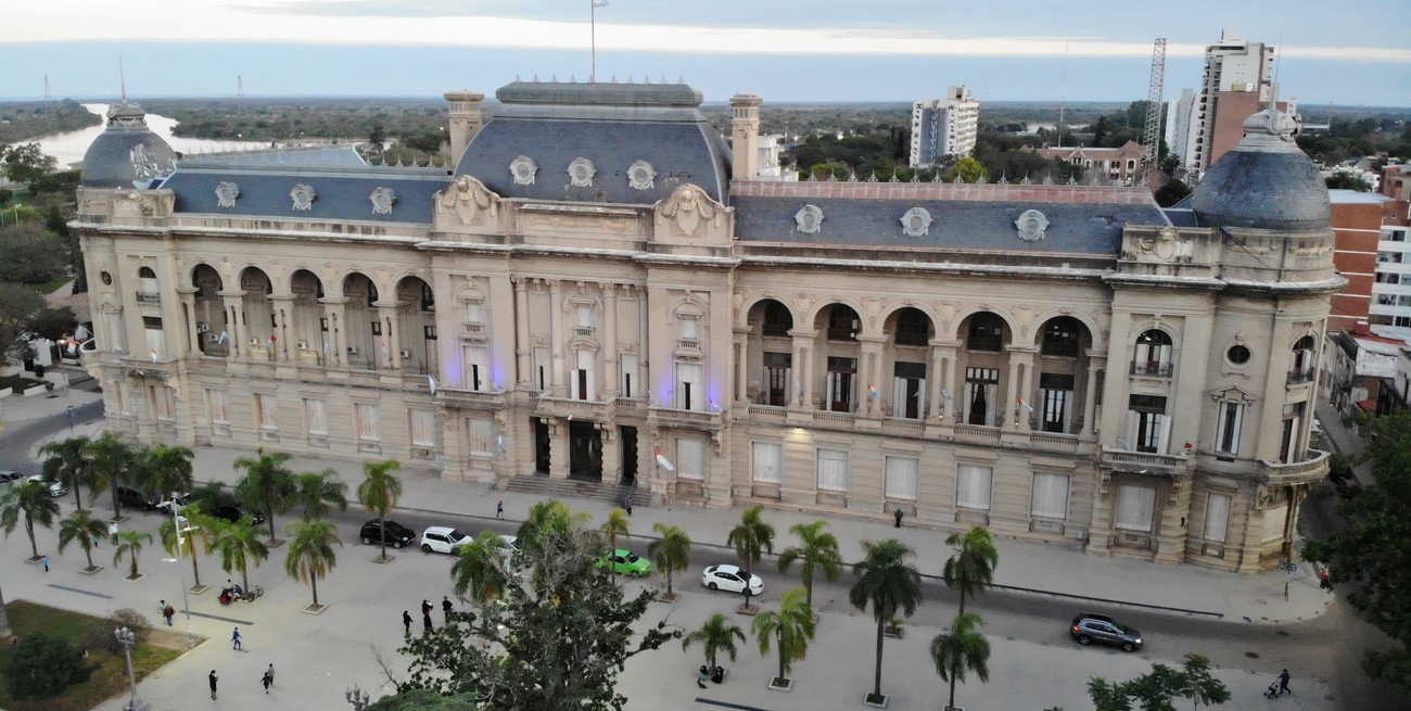 El gobierno de Santa Fe define la convocatoria para discutir la última política salarial del año