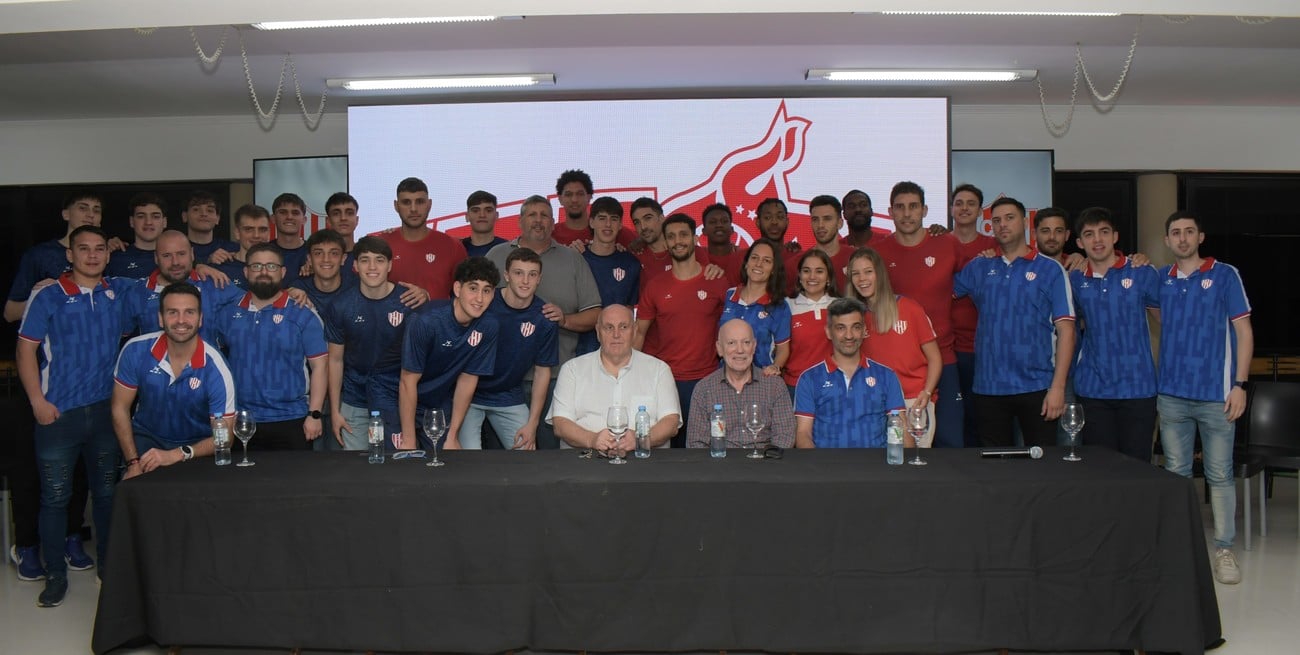 Unión presentó el plantel para la temporada 24/25