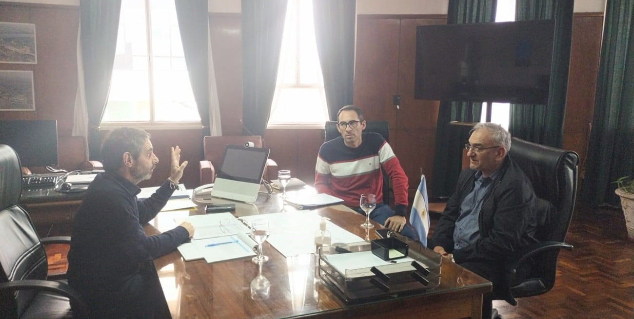 Calvo se reunió con autoridades de Vialidad Nacional por el reinicio de obras en la Autopista RN 34