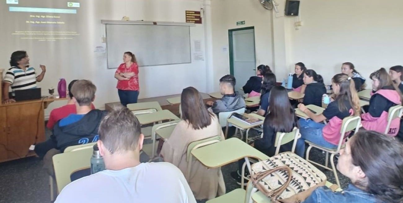 Docentes de la FCA lanzaron una innovadora propuesta para la enseñanza de matemáticas