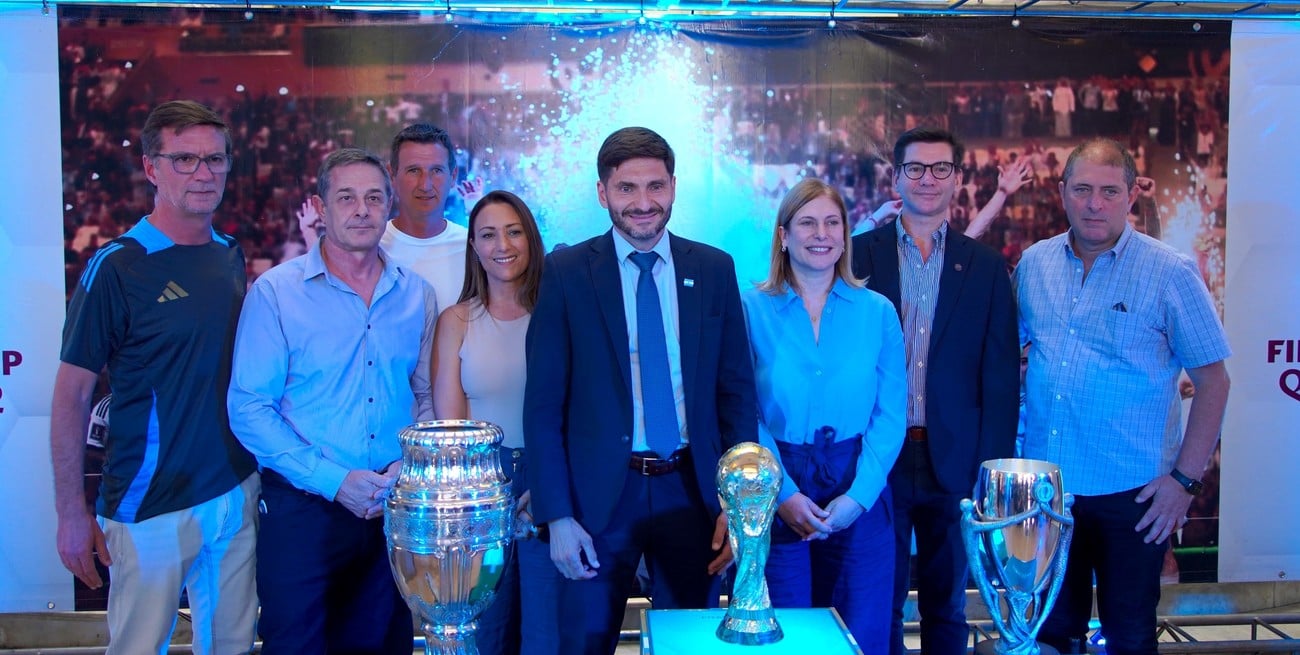 Las copas de la Selección Argentina se exhiben en la Casa de Gobierno