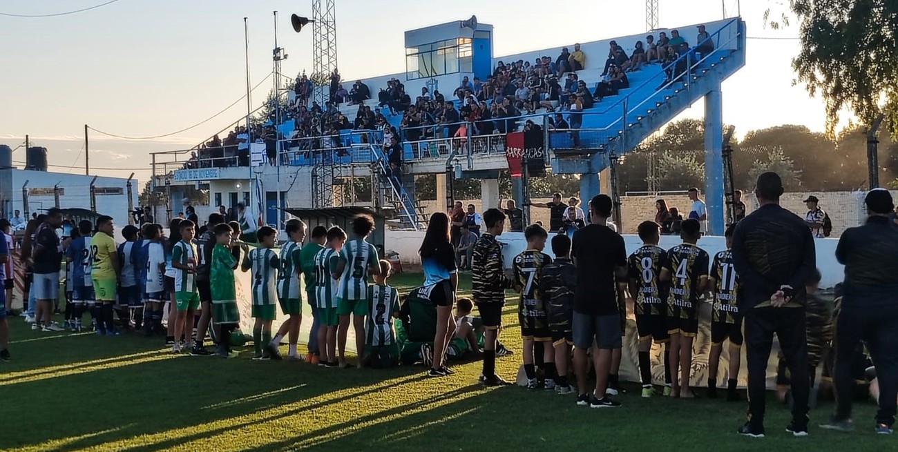 Humberto Primo: Torneo Amistad y Clínica Deportiva